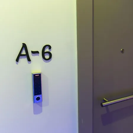 δ17 & Apartmán